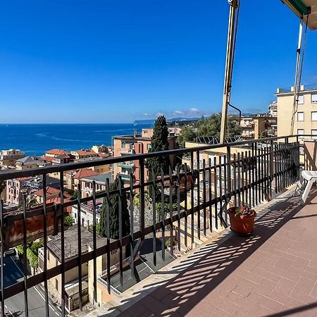 Grande Appartamento Vista Mare Varazze Extérieur photo