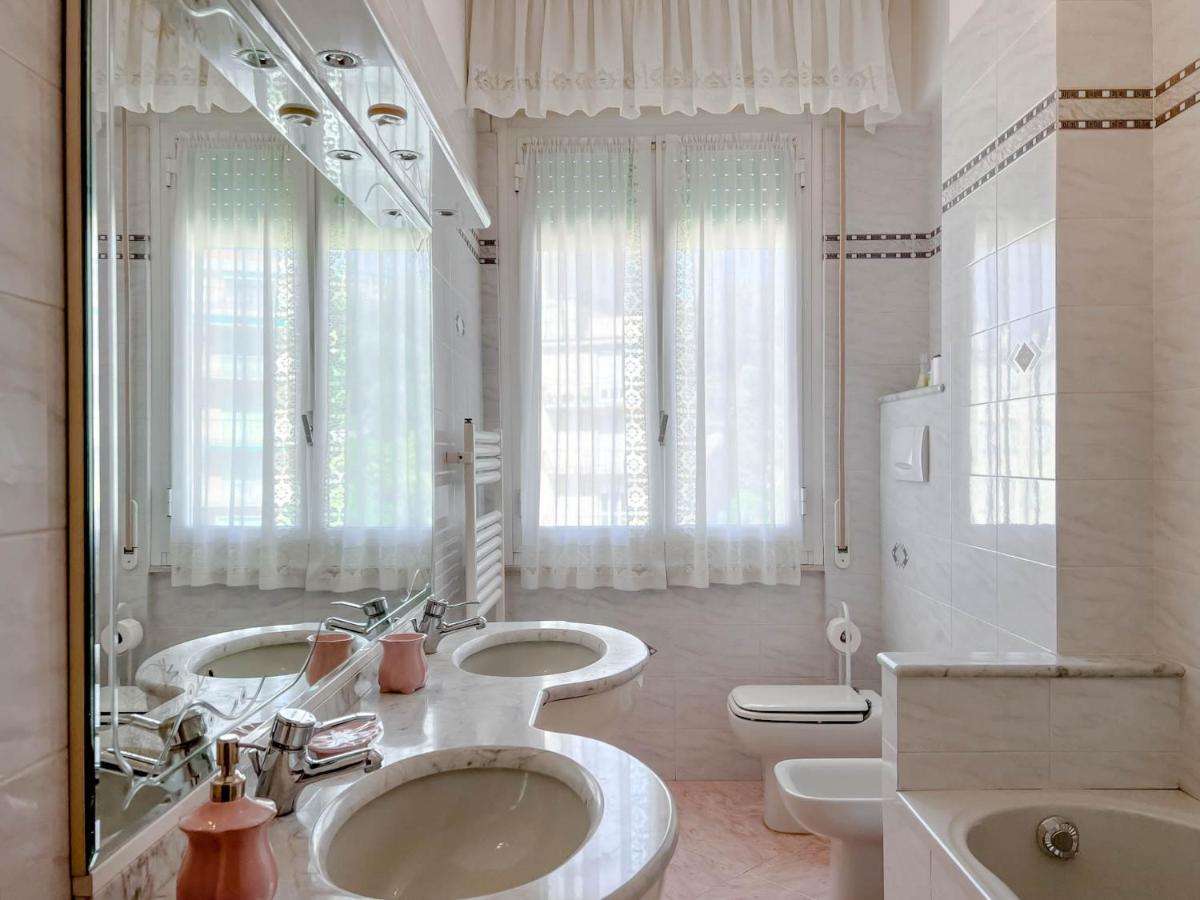 Grande Appartamento Vista Mare Varazze Extérieur photo